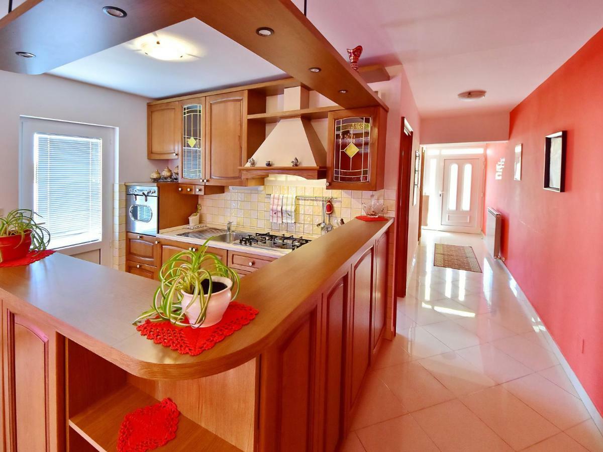 Apartment Laurus-2 By Interhome Lovran Dış mekan fotoğraf