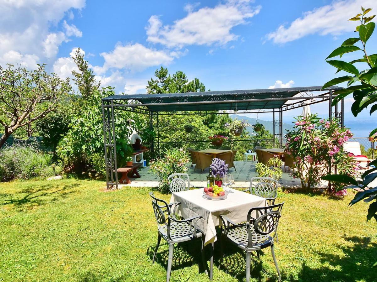 Apartment Laurus-2 By Interhome Lovran Dış mekan fotoğraf